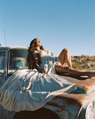 Vanessa Hudgens pic #1298548