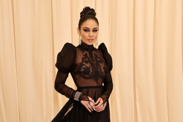 Vanessa Hudgens pic #1302370