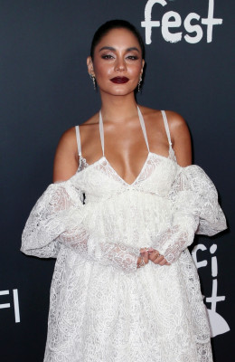 photo 26 in Vanessa Hudgens gallery [id1289083] 2021-12-19 00:00:00