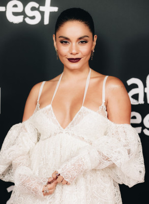 Vanessa Hudgens pic #1280688