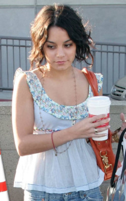 Vanessa Hudgens pic #142663