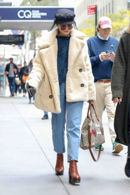Vanessa Hudgens pic #983540