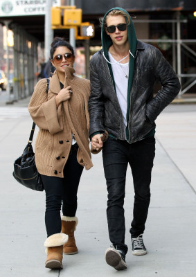 Vanessa Hudgens pic #464224