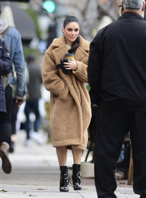 Vanessa Hudgens pic #1114532