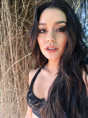 Vanessa Hudgens pic #951978