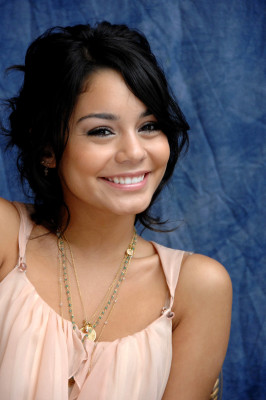 Vanessa Hudgens pic #277590