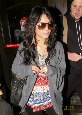 Vanessa Hudgens pic #260243