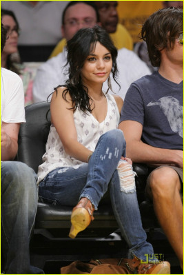 Vanessa Hudgens pic #148123