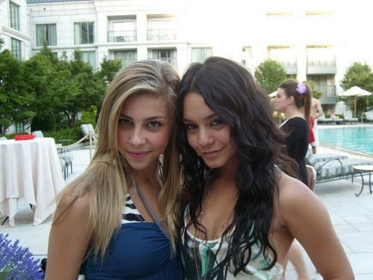 Vanessa Hudgens pic #279496