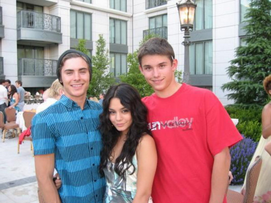 Vanessa Hudgens pic #279510