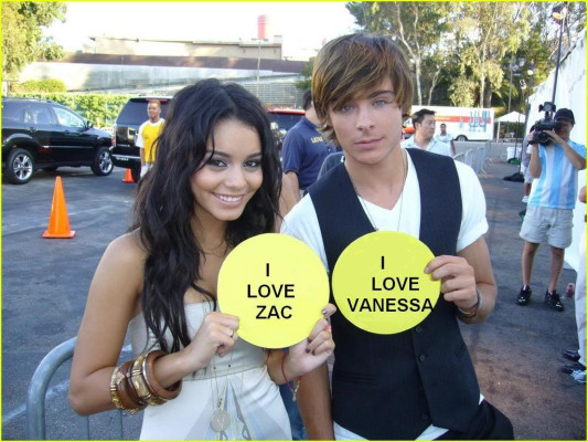 Vanessa Hudgens pic #285502
