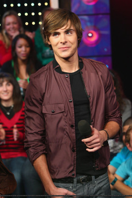 photo 8 in Zac Efron gallery [id134226] 2009-02-18 00:00:00
