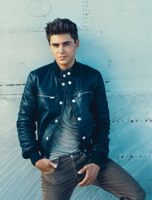 photo 16 in Zac Efron gallery [id276744] 2010-08-10 00:00:00