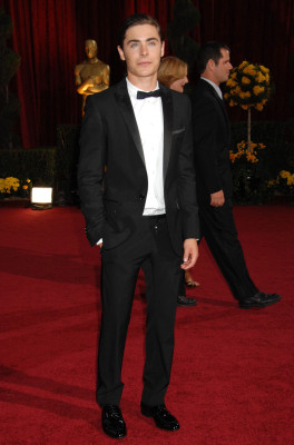 photo 17 in Zac Efron gallery [id136809] 2009-03-04 00:00:00