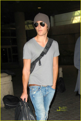 Zac Efron pic #134614