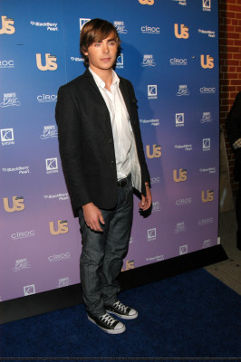 photo 13 in Zac Efron gallery [id134119] 2009-02-18 00:00:00