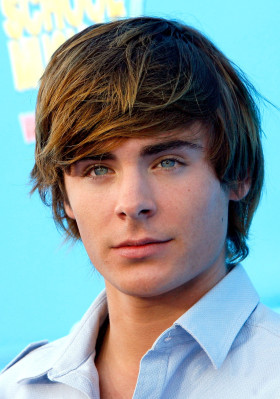 Zac Efron pic #150382