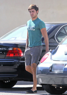 photo 12 in Zac Efron gallery [id628709] 2013-09-02 00:00:00