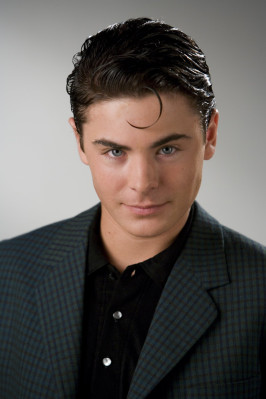 Zac Efron pic #548738
