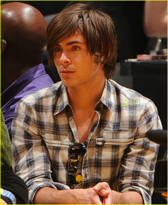 Zac Efron pic #145600
