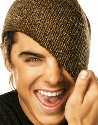 photo 25 in Zac Efron gallery [id558139] 2012-12-04 00:00:00
