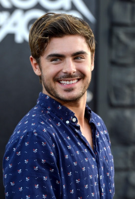 Zac Efron pic #498145