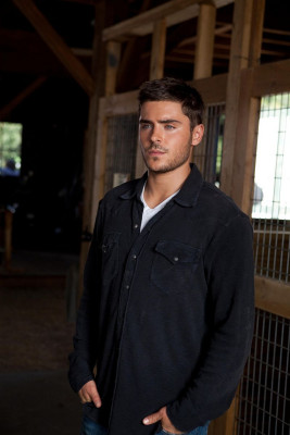 photo 13 in Zac Efron gallery [id543203] 2012-10-15 00:00:00