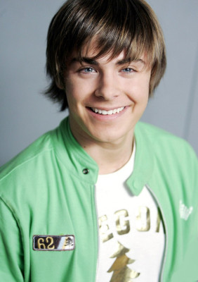 Zac Efron pic #543622