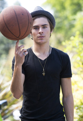 Zac Efron pic #214537