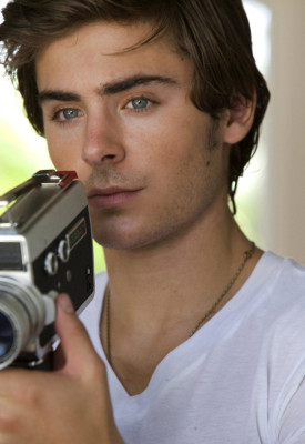 photo 3 in Zac Efron gallery [id214535] 2009-12-16 00:00:00