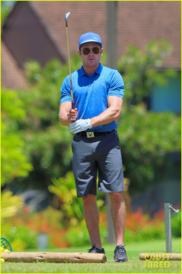 Zac Efron pic #781220