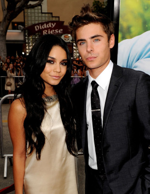 photo 18 in Zac Efron gallery [id317693] 2010-12-23 00:00:00