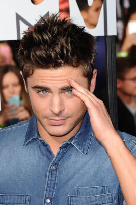 Zac Efron pic #691304