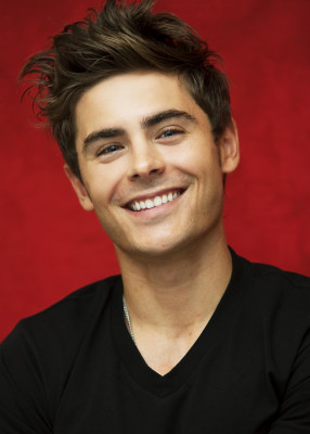 photo 27 in Zac Efron gallery [id643432] 2013-10-29 00:00:00
