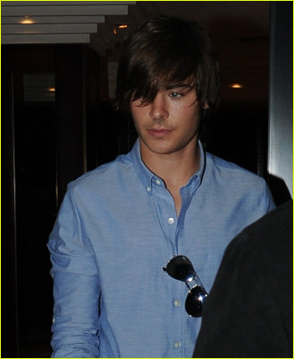 photo 6 in Zac Efron gallery [id144100] 2009-03-31 00:00:00