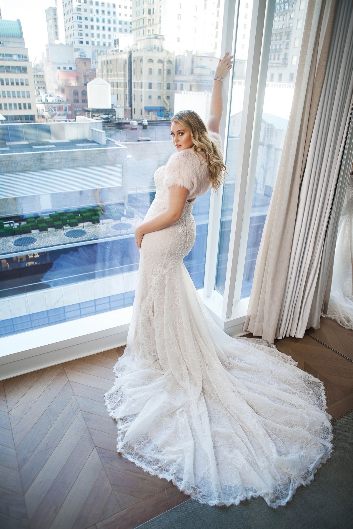 Iskra Lawrence, photo #1008072