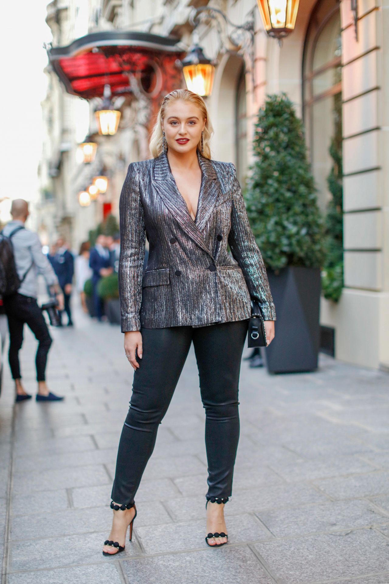 Iskra Lawrence, photo #1070948