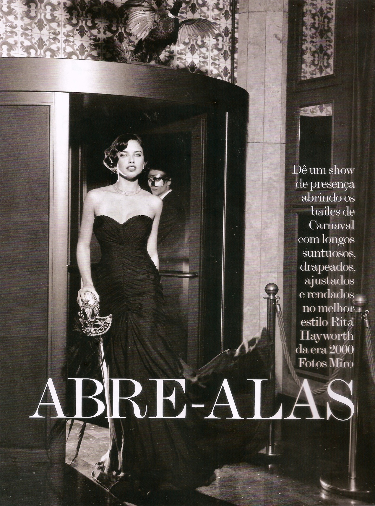 Адриана Лима в фотосессии для Vogue Magazine (Brazil)