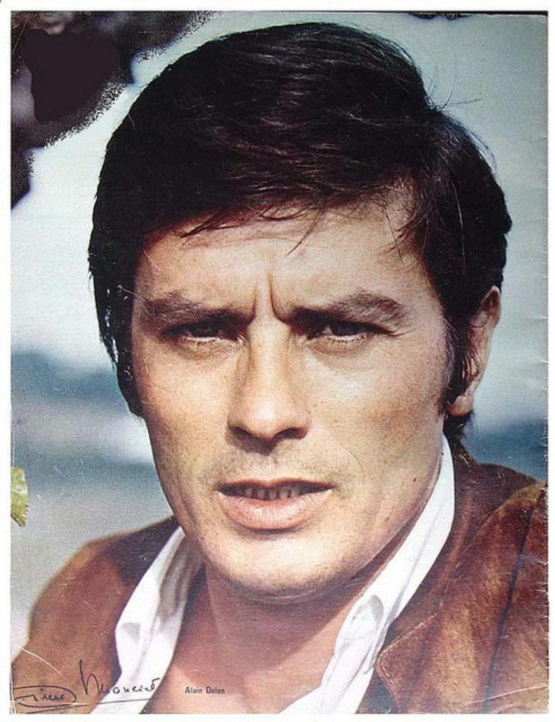 Alain Delon Photo 218 Of 959 Pics, Wallpaper - Photo #353146 - Theplace2