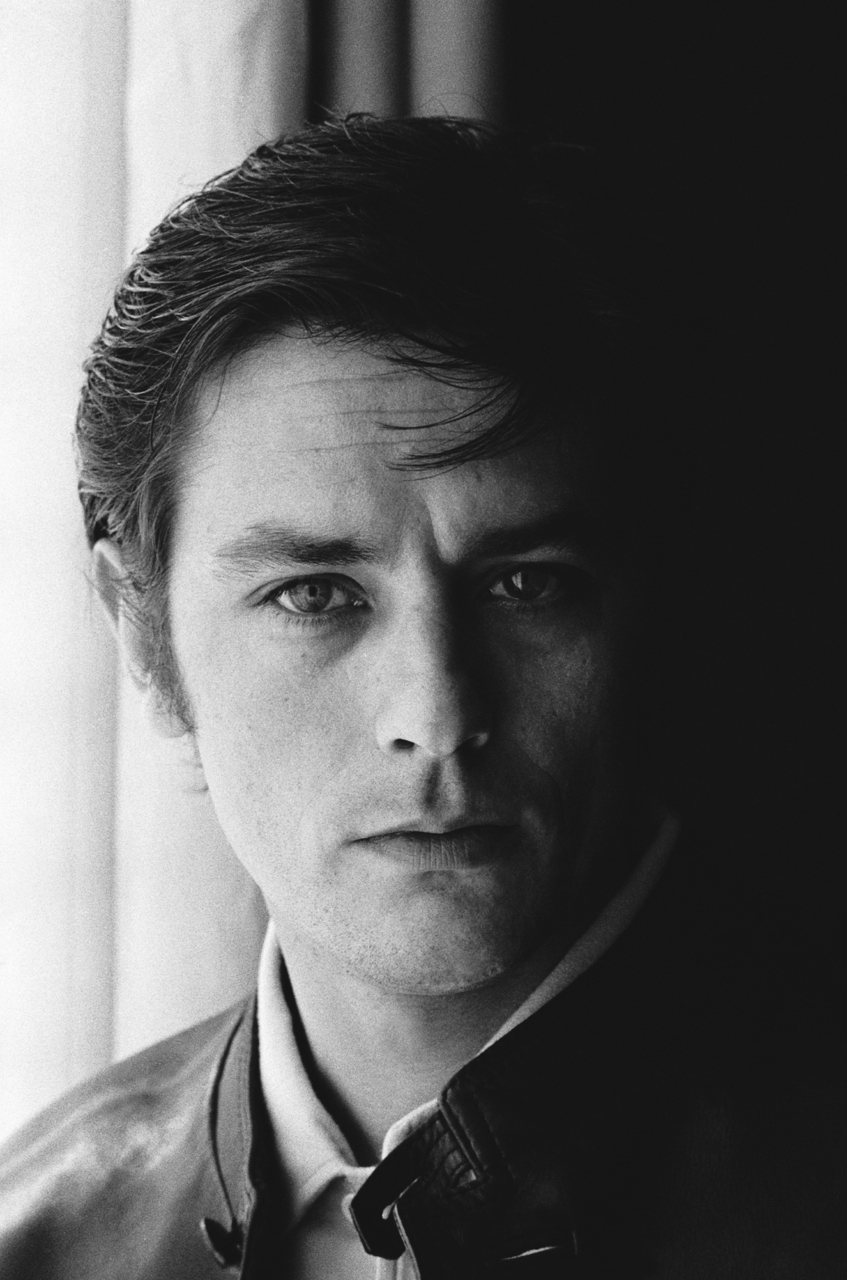 Alain Delon photo 425 of 959 pics, wallpaper - photo #364703 - ThePlace2