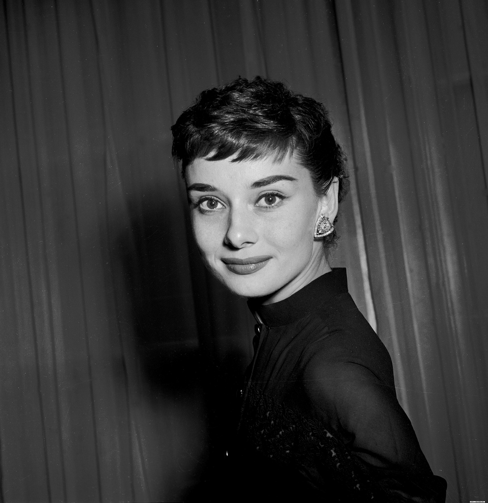 Audrey Hepburn photo 215 of 640 pics, wallpaper - photo #198512 - ThePlace2