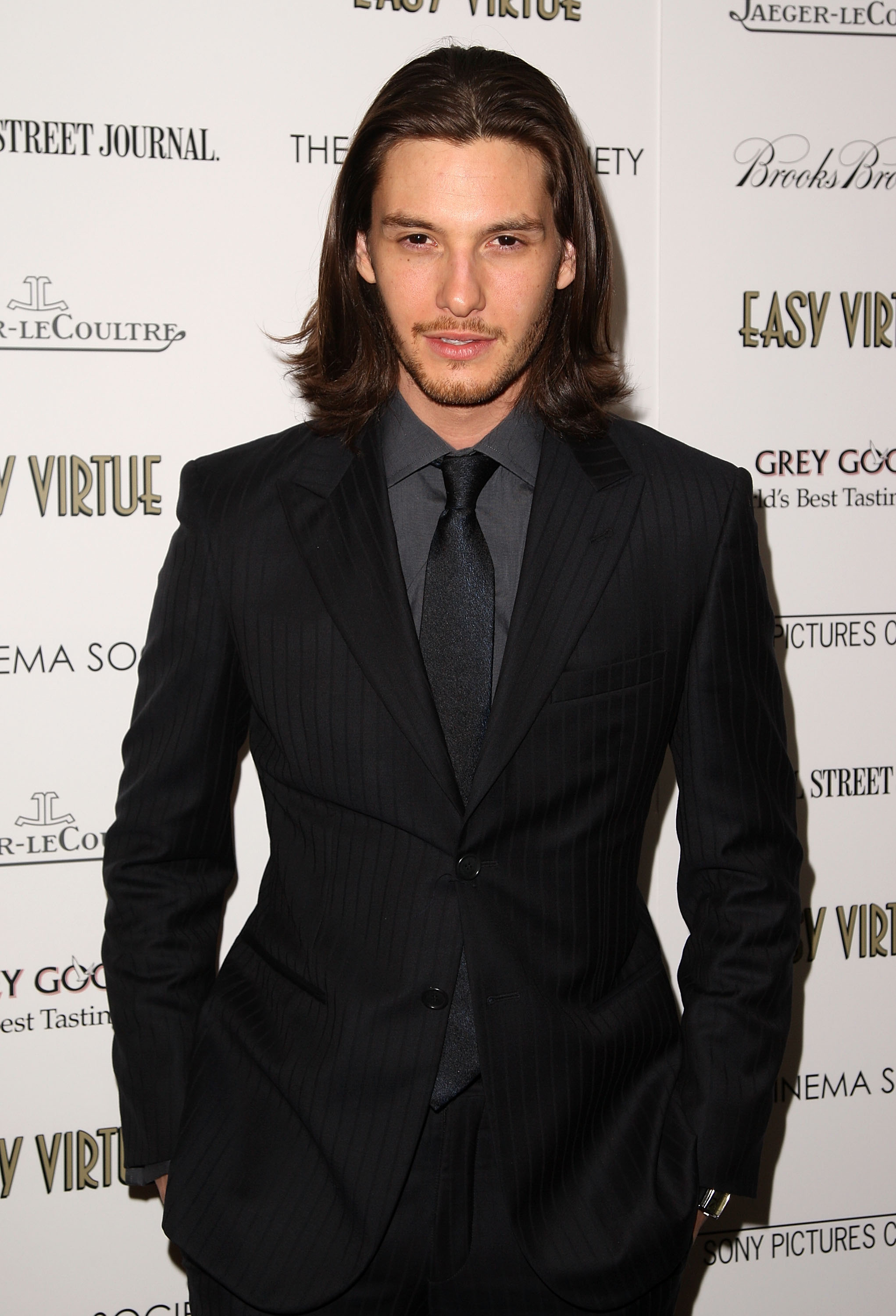 ben barnes suit