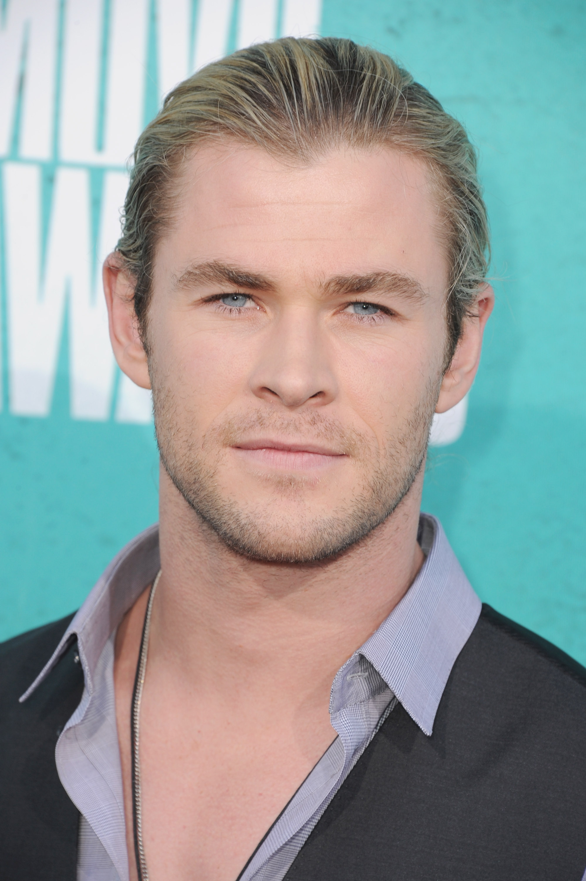 Chris Hemsworth Photo 133 Of 809 Pics, Wallpaper - Photo #498076 