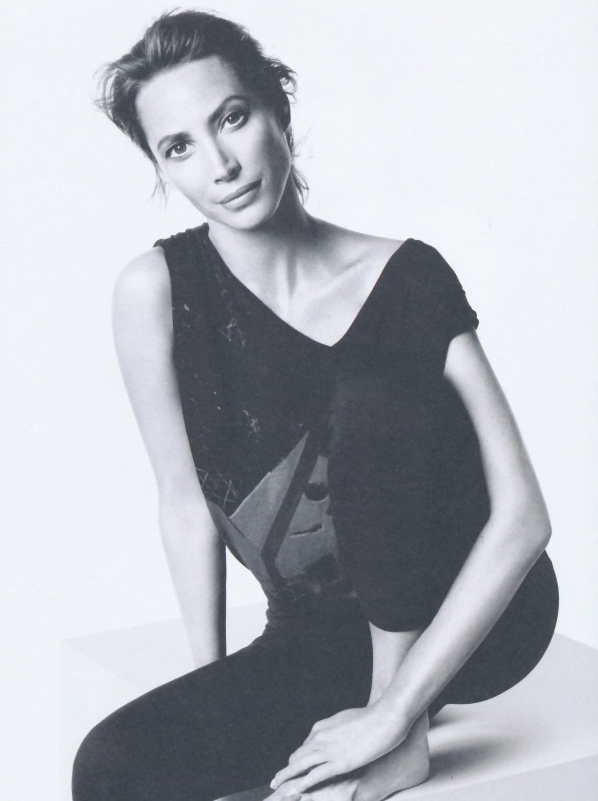 Number of votes: 4. There are 994 more pics in the Christy Turlington photo...