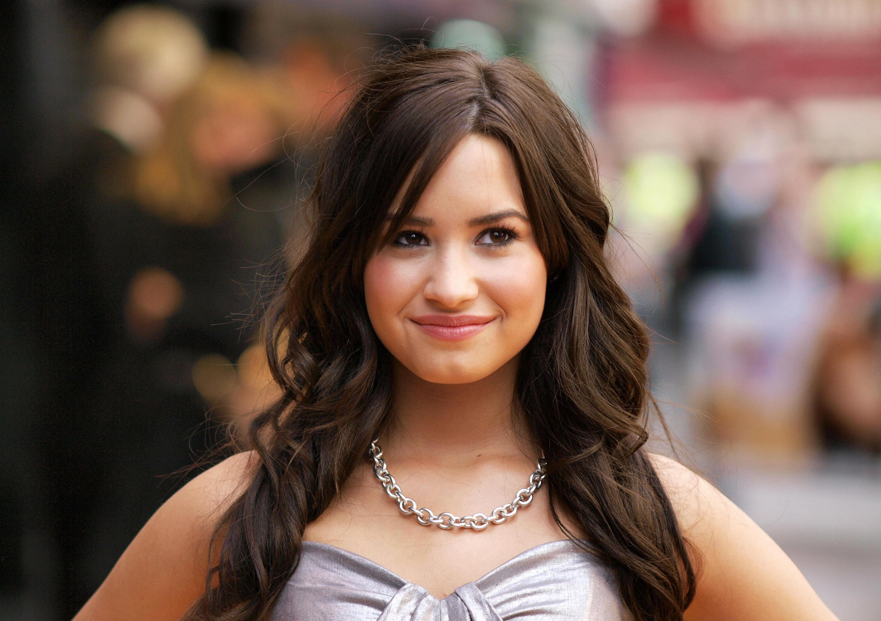 Us actress. Demi Lovato. Demi Lovato 2000. Деми Ловато 2007. Demi Lovato +18.