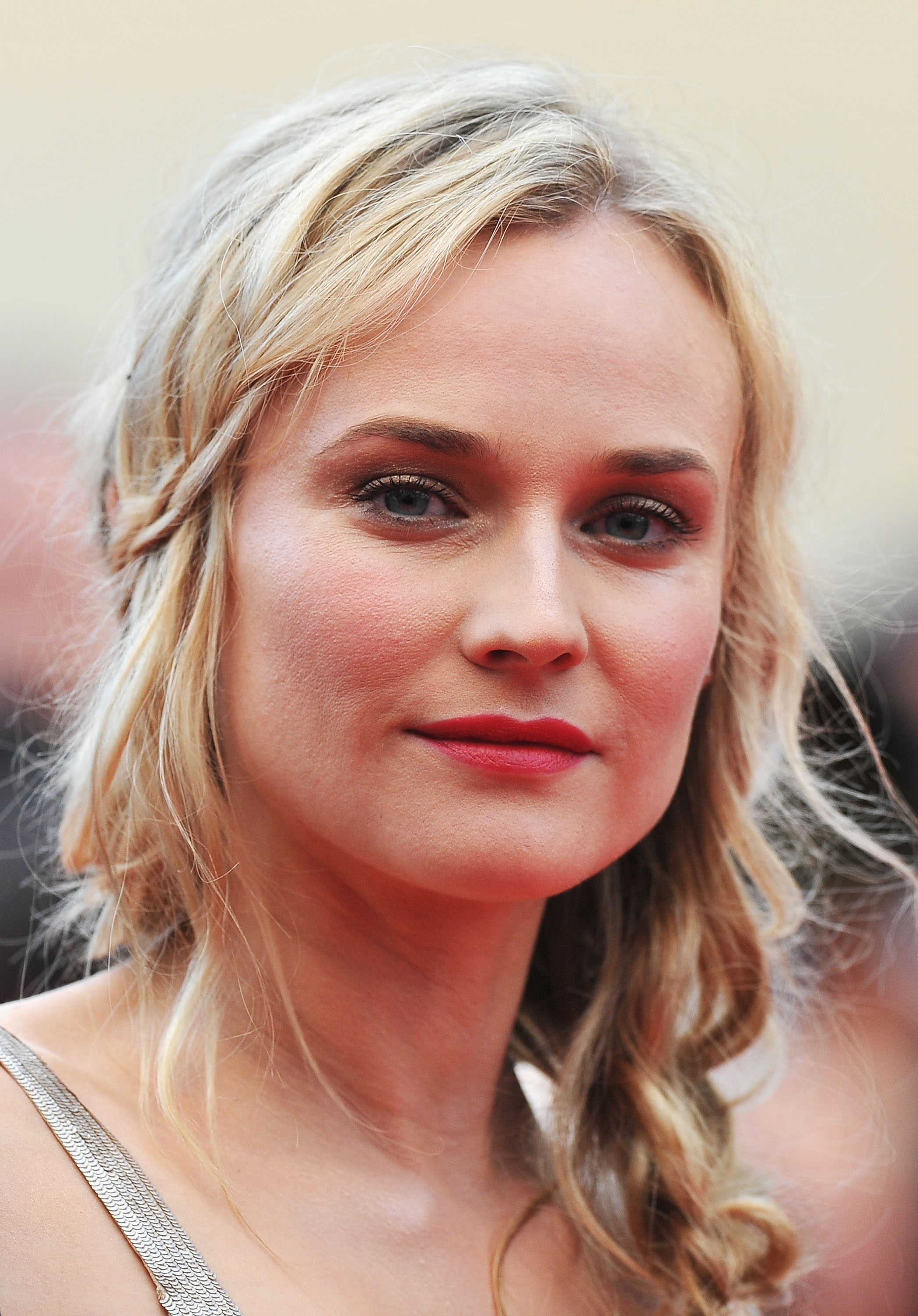 Diane Kruger photo 63 of 1746 pics, wallpaper - photo #378440 - ThePlace2