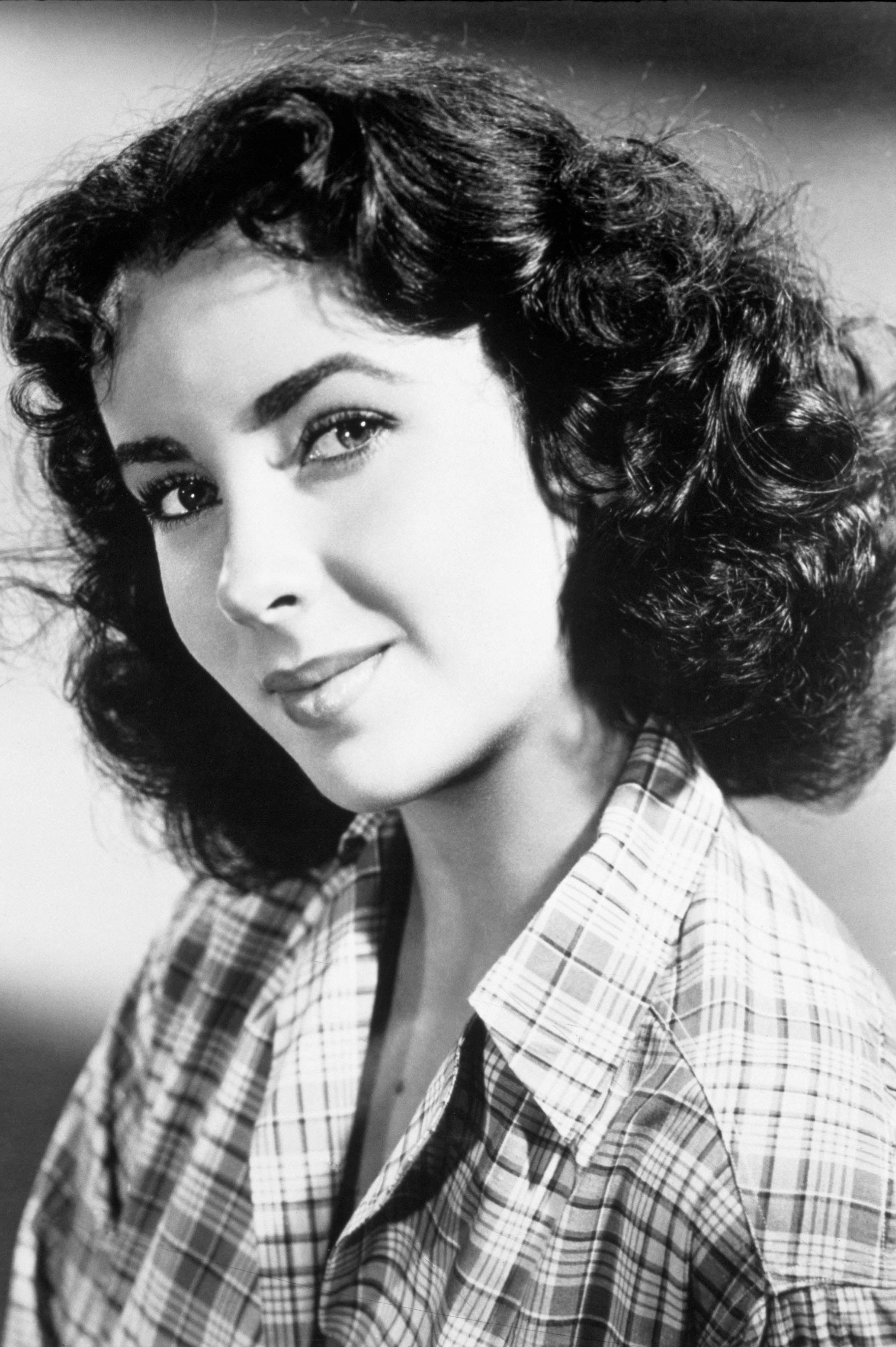 Элизабет янг. Элизабет Тейлор. Elizabeth Taylor. Элизабет Тейлор фото. Elizabeth Taylor young.