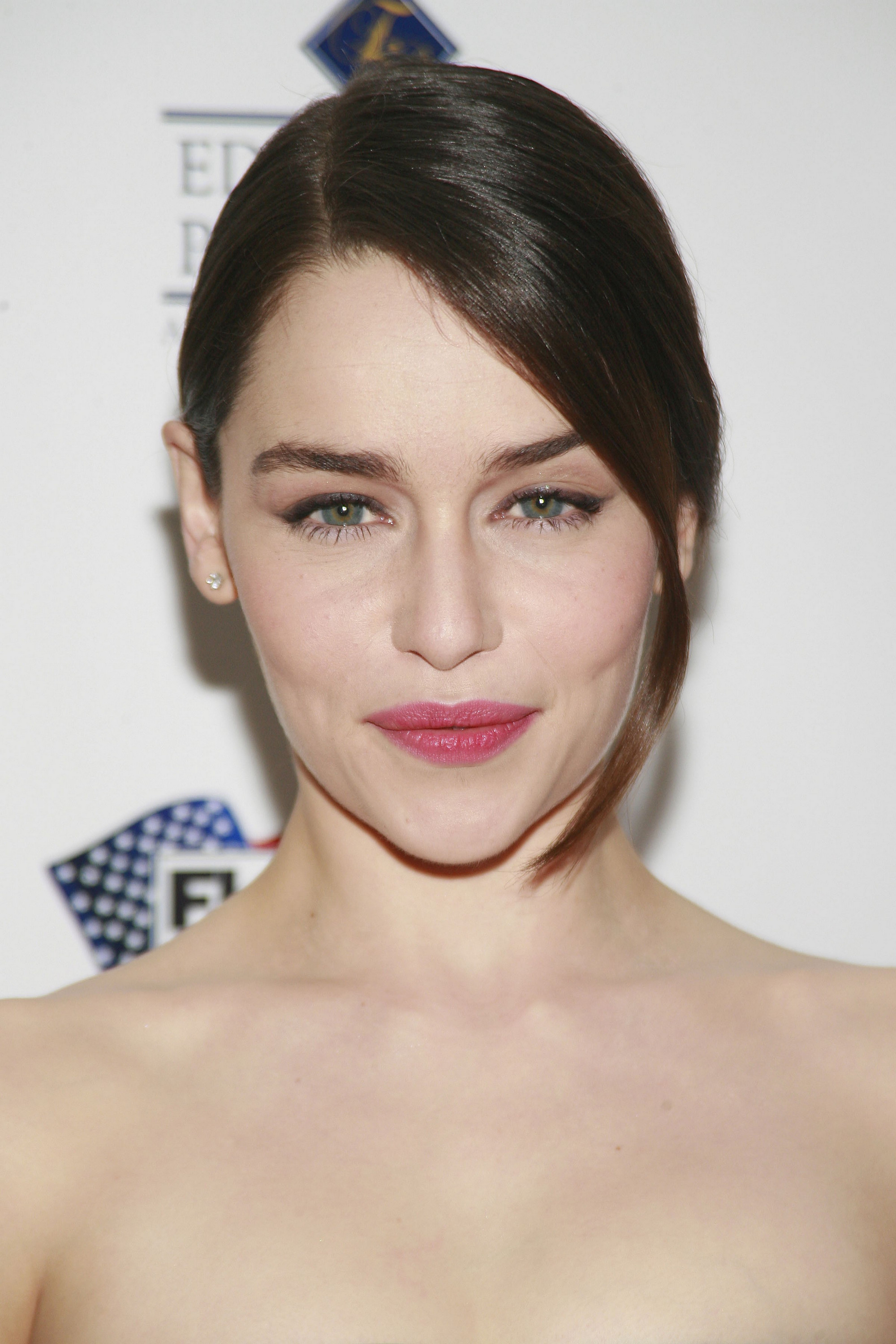 Emilia Clarke photo 176 of 1390 pics, wallpaper - photo 