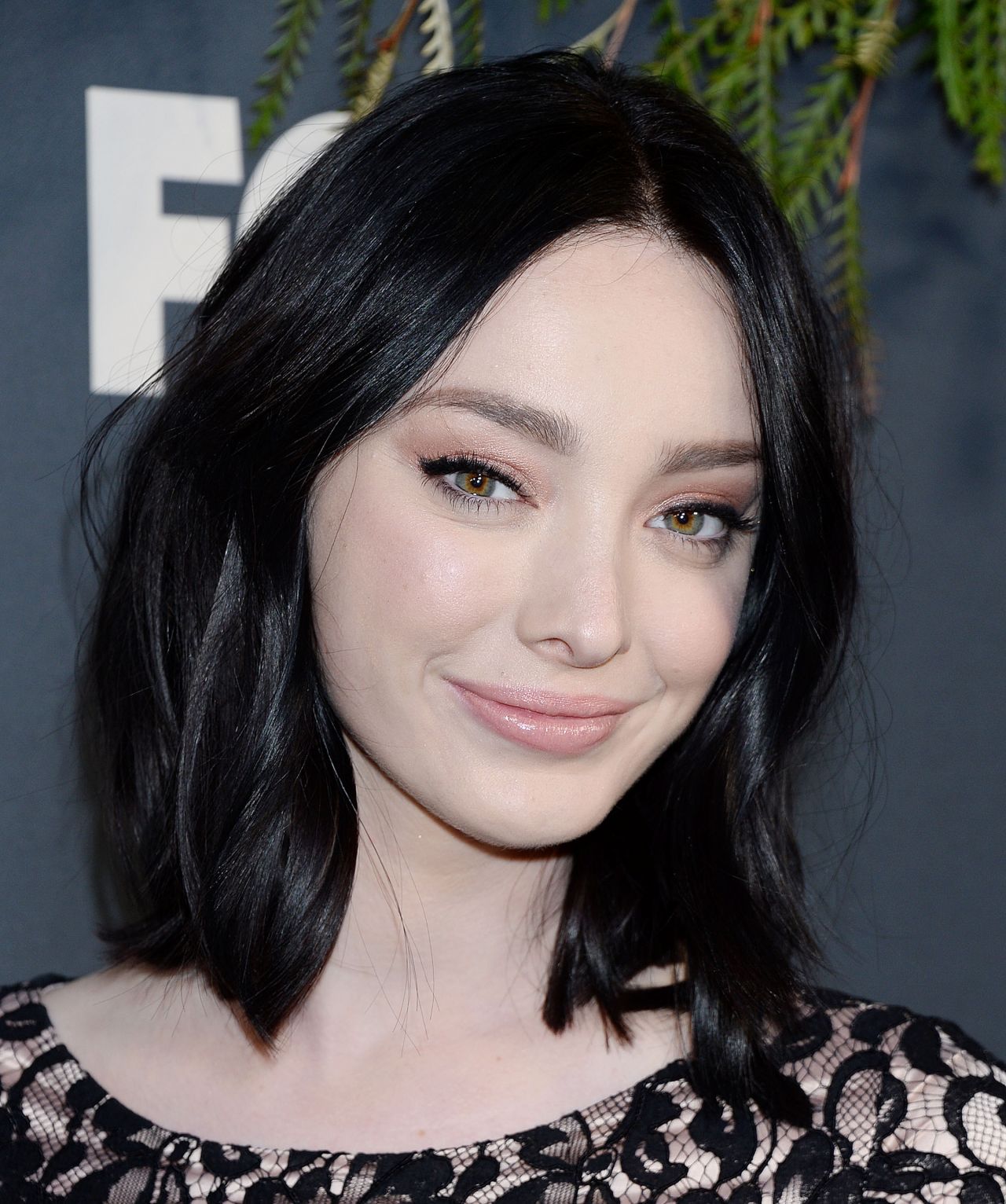 Emma Dumont Photo 71 Of 133 Pics Wallpaper Photo 1104154 Theplace2 4659