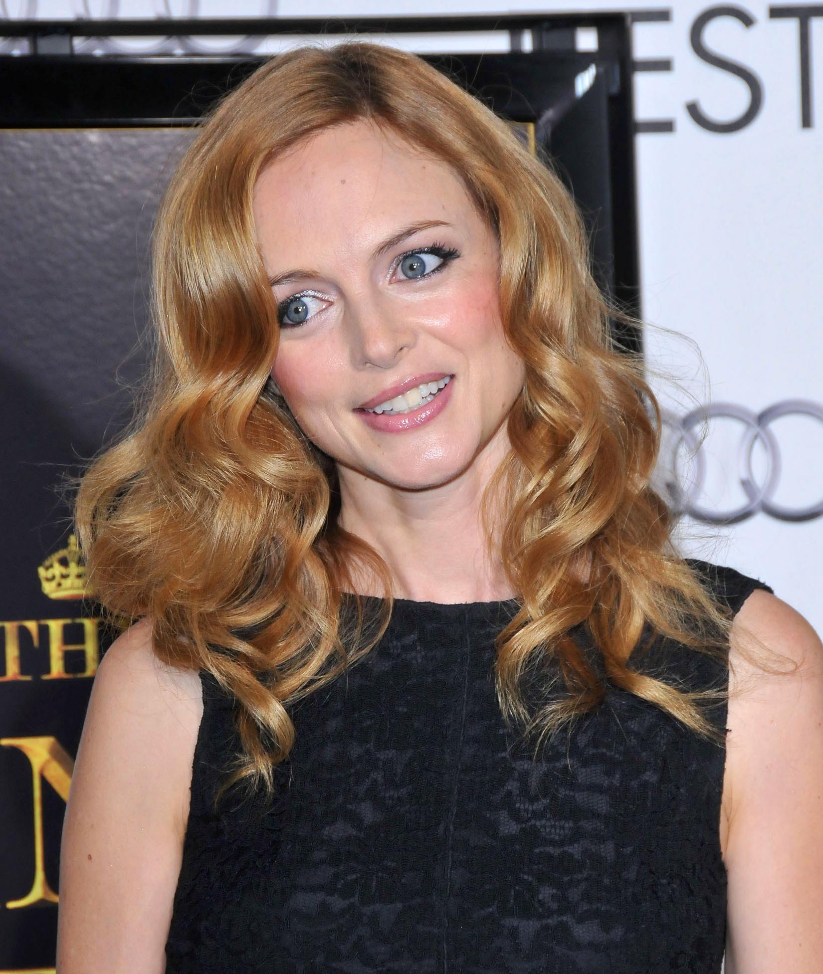 Next photo of Heather Graham